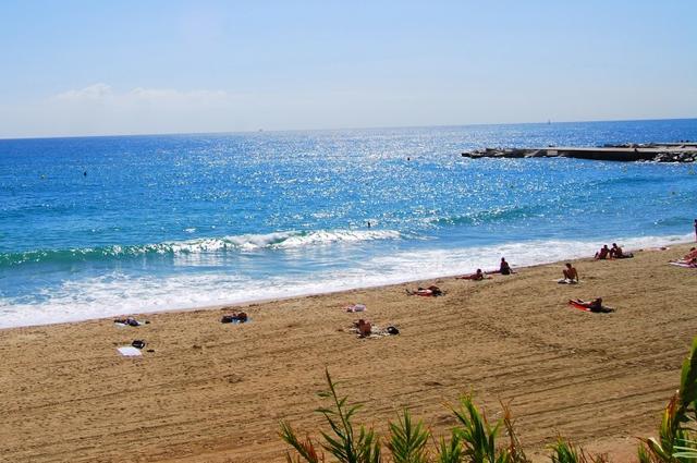 Praktyczny Przewodnik / Flickr / CC-BY 2.0 Пляж Нова-Мар-Белла